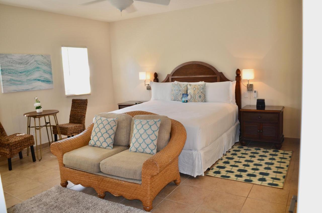 Hotel Windsong On The Reef Grace Bay Zewnętrze zdjęcie